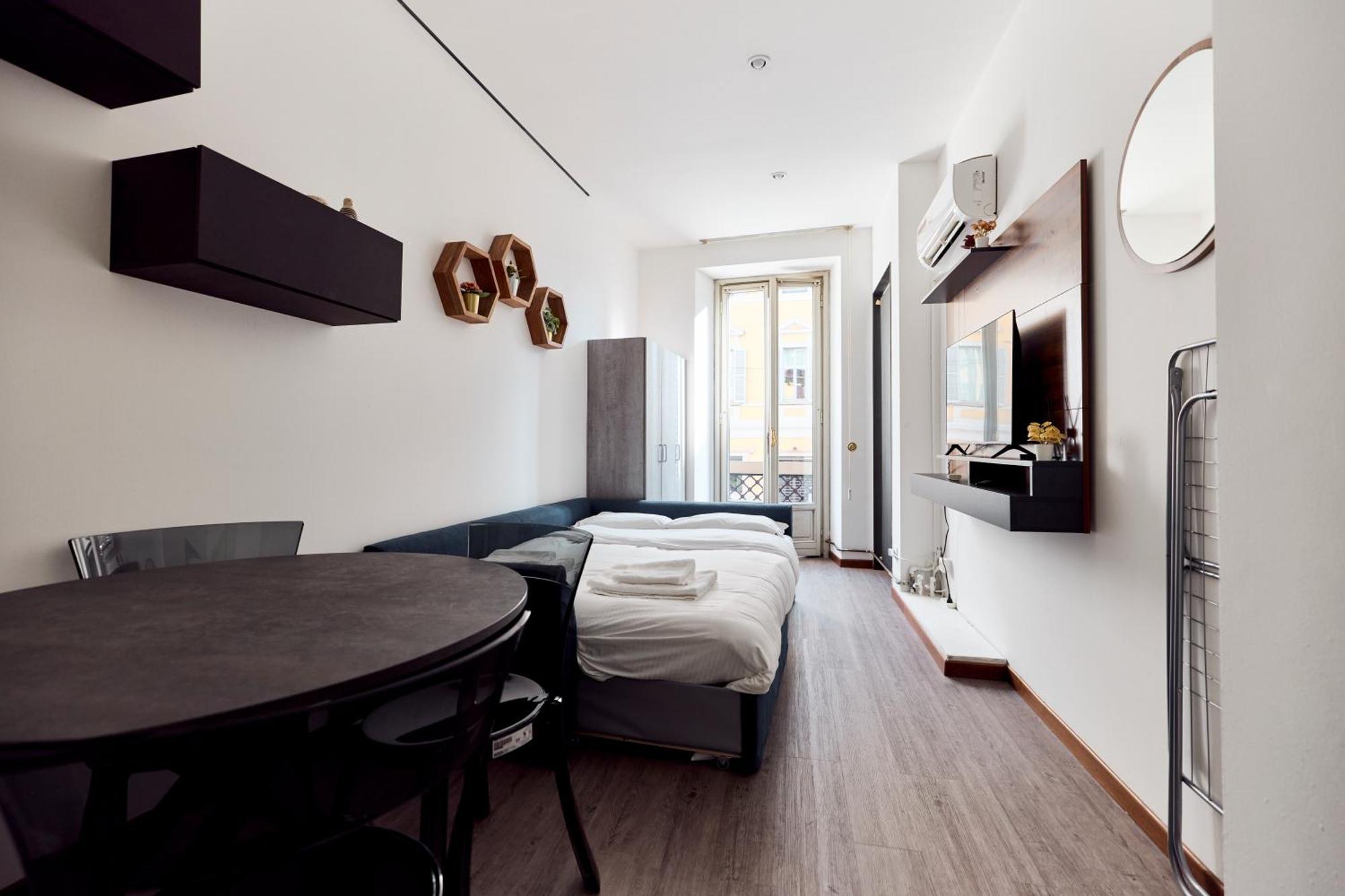 Corso Venezia View With Private Balcony - Corso Venezia Suite Milan Exterior photo